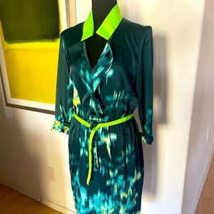 Tahari multicolored silk dress with fabric belt
